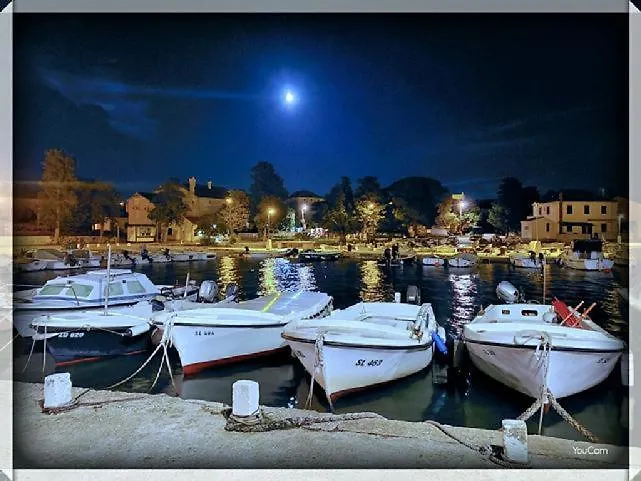 Klara Ferienhaus Olib